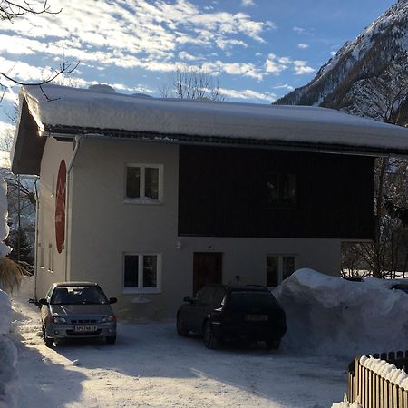 Alpinside Appartements Heiligenblut Exteriör bild