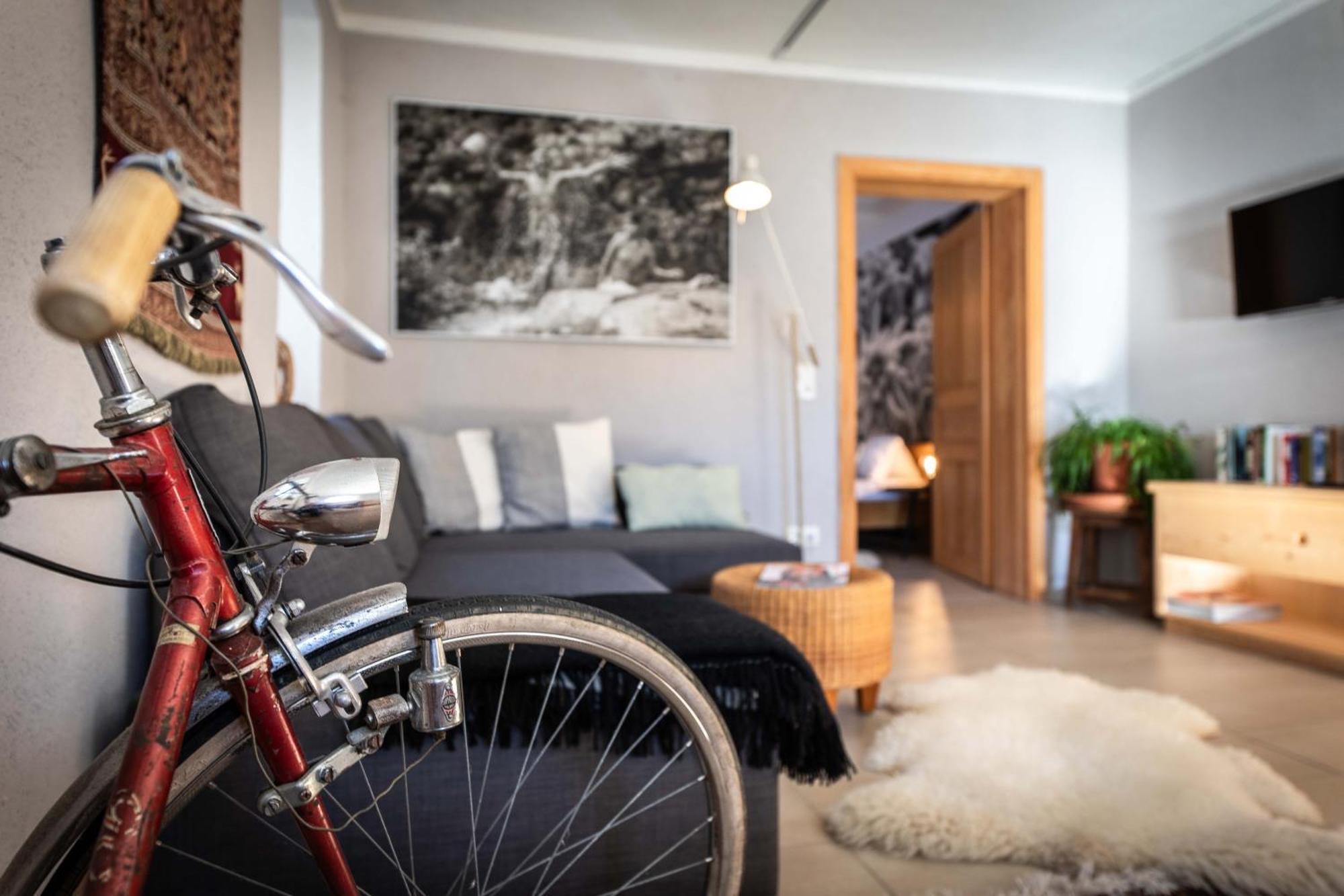 Alpinside Appartements Heiligenblut Exteriör bild