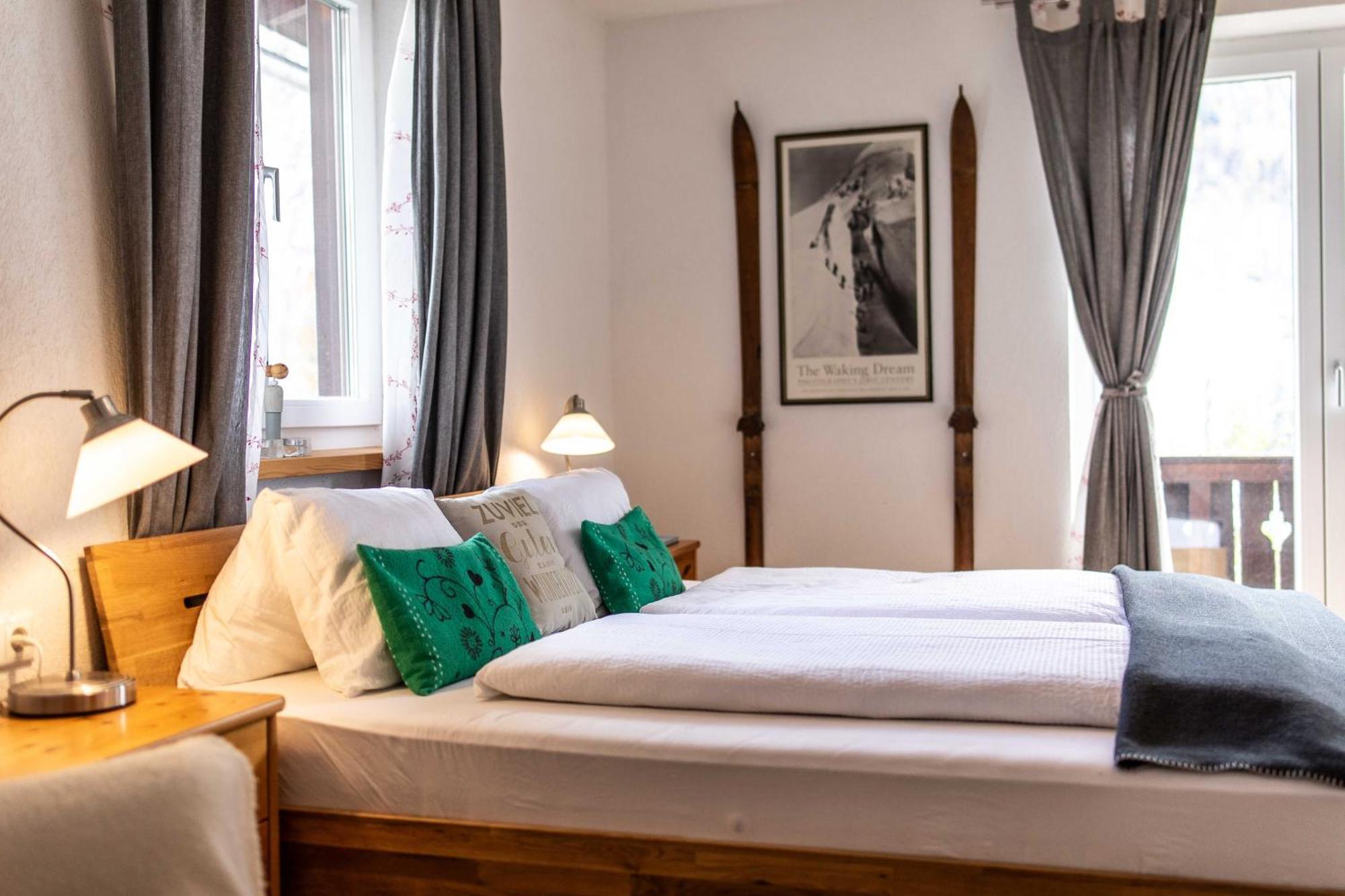Alpinside Appartements Heiligenblut Exteriör bild