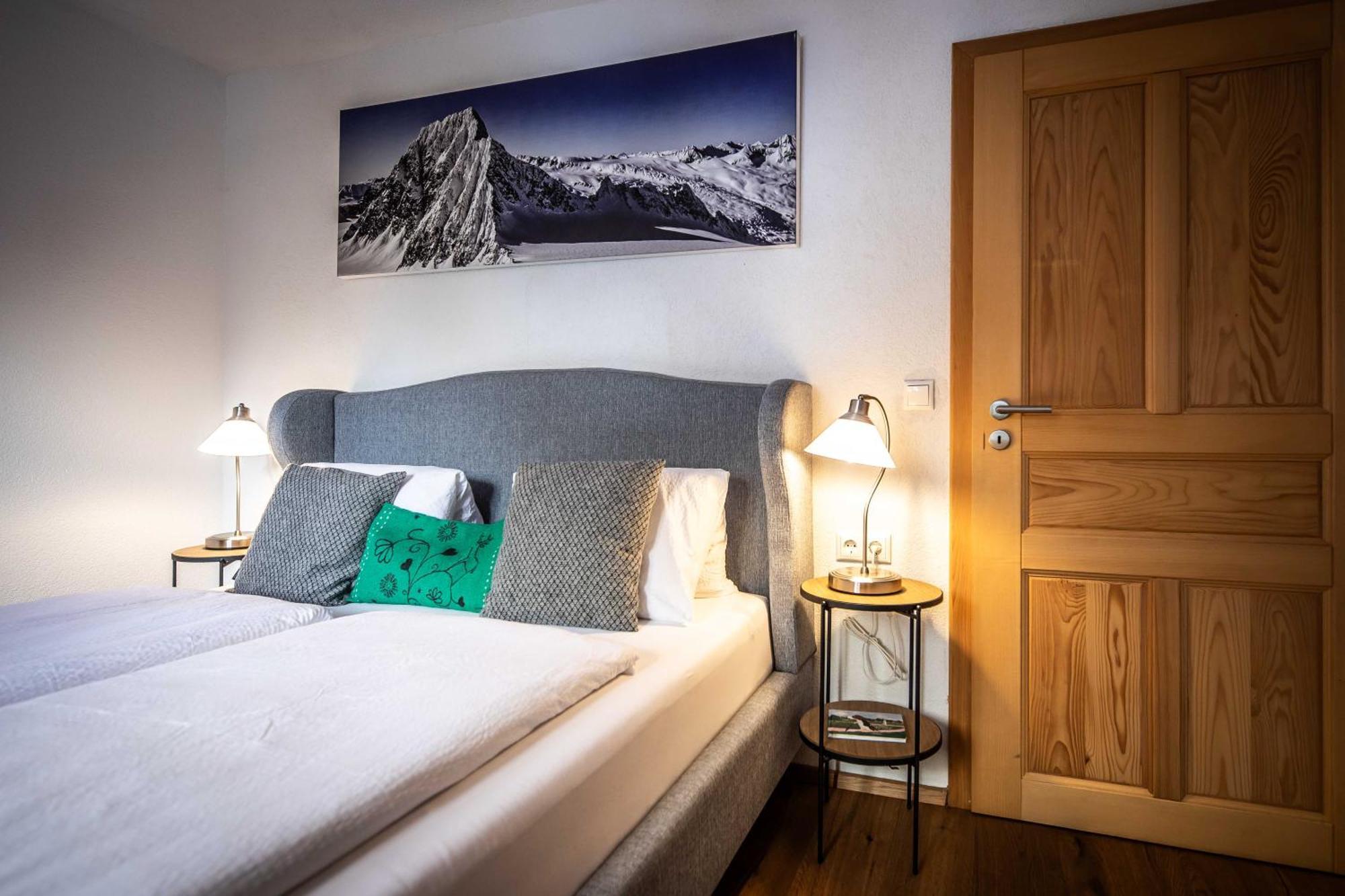 Alpinside Appartements Heiligenblut Exteriör bild